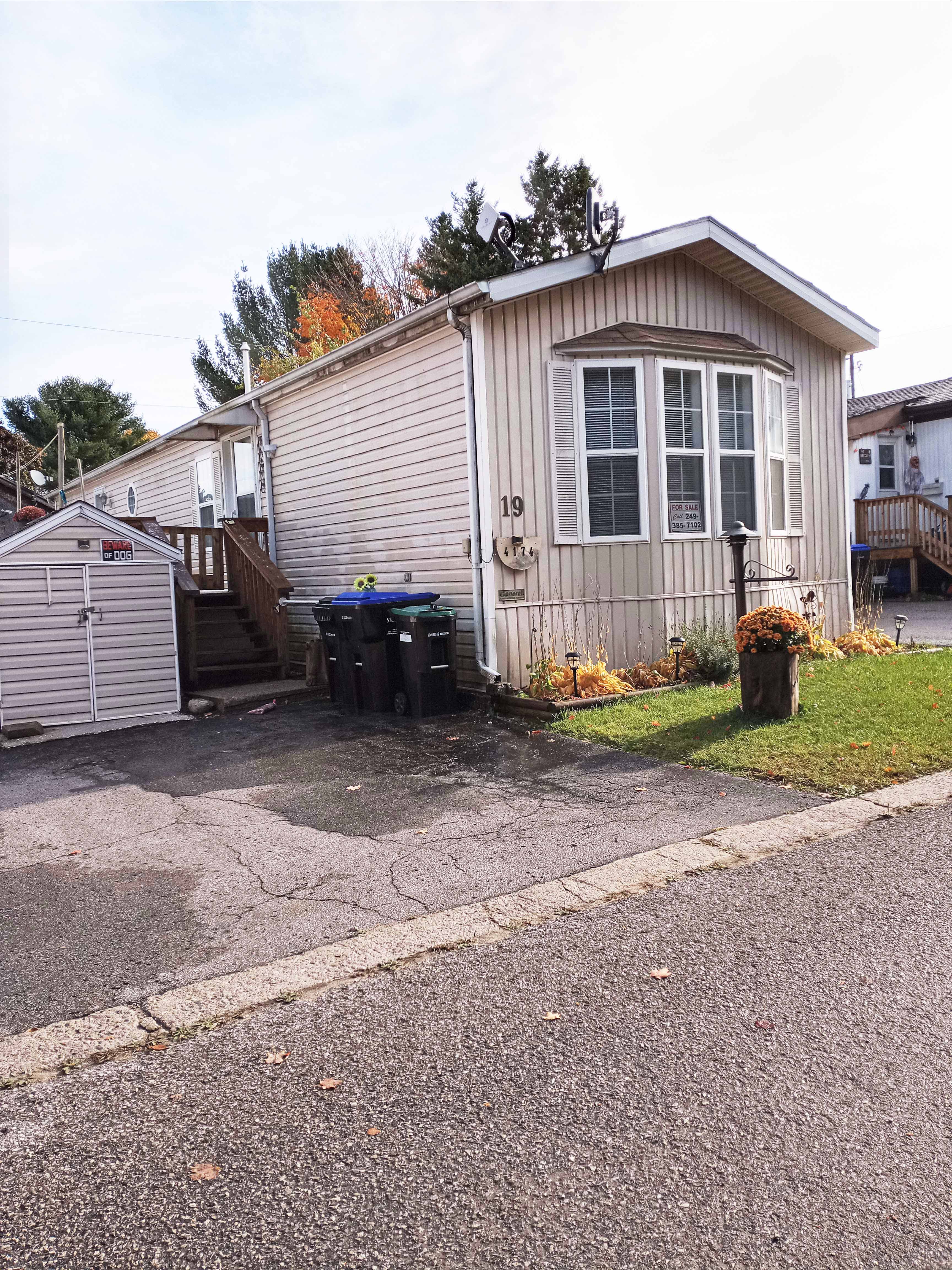 front view of 4174 Evergreen Terrace Silver Creek Estates