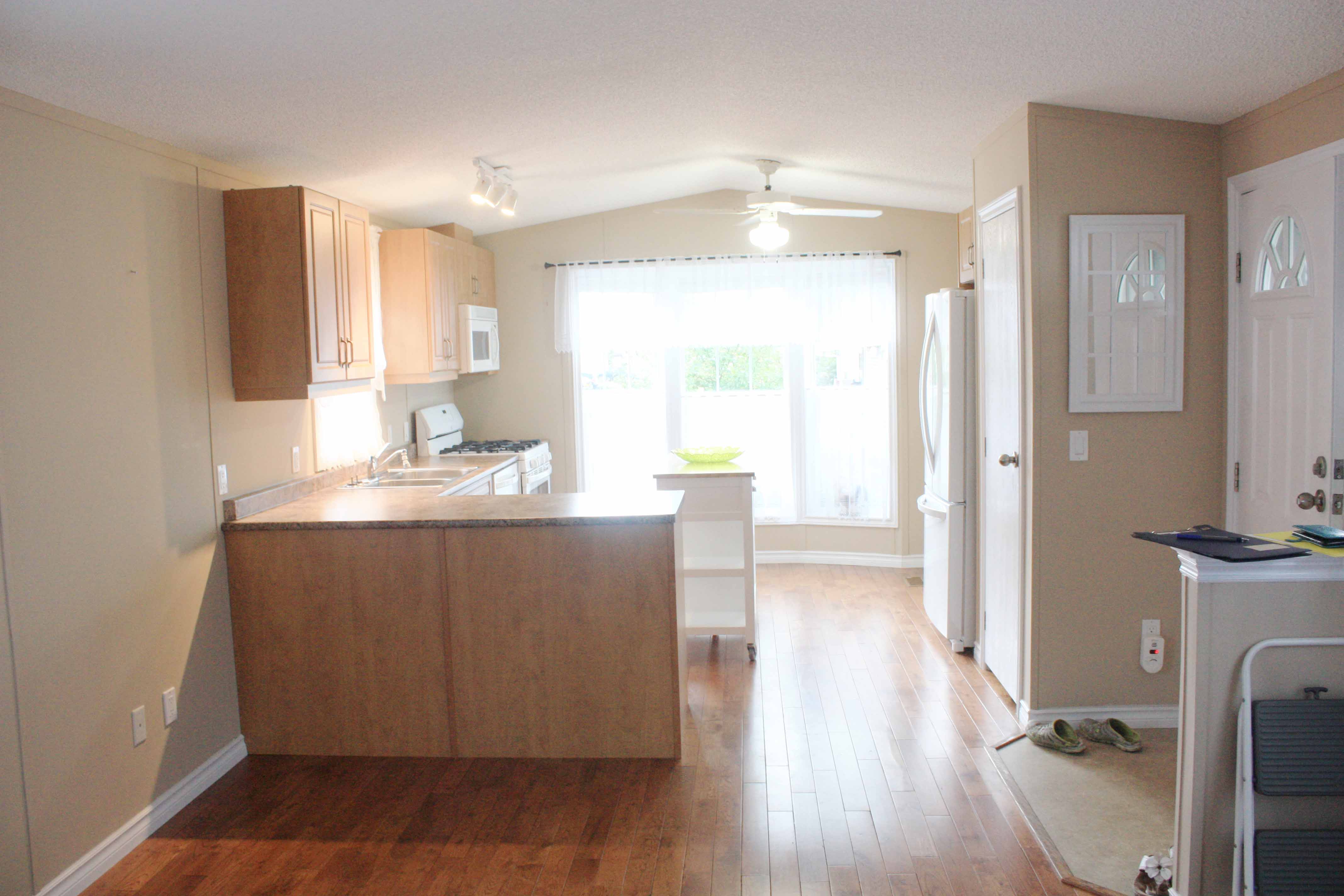 kitchen of 4040 Ash Crescent Silver Creek Estate